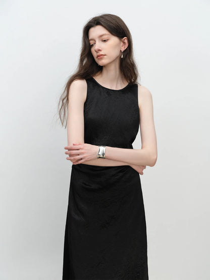 Black Cinched Sleeveless Midi Dress