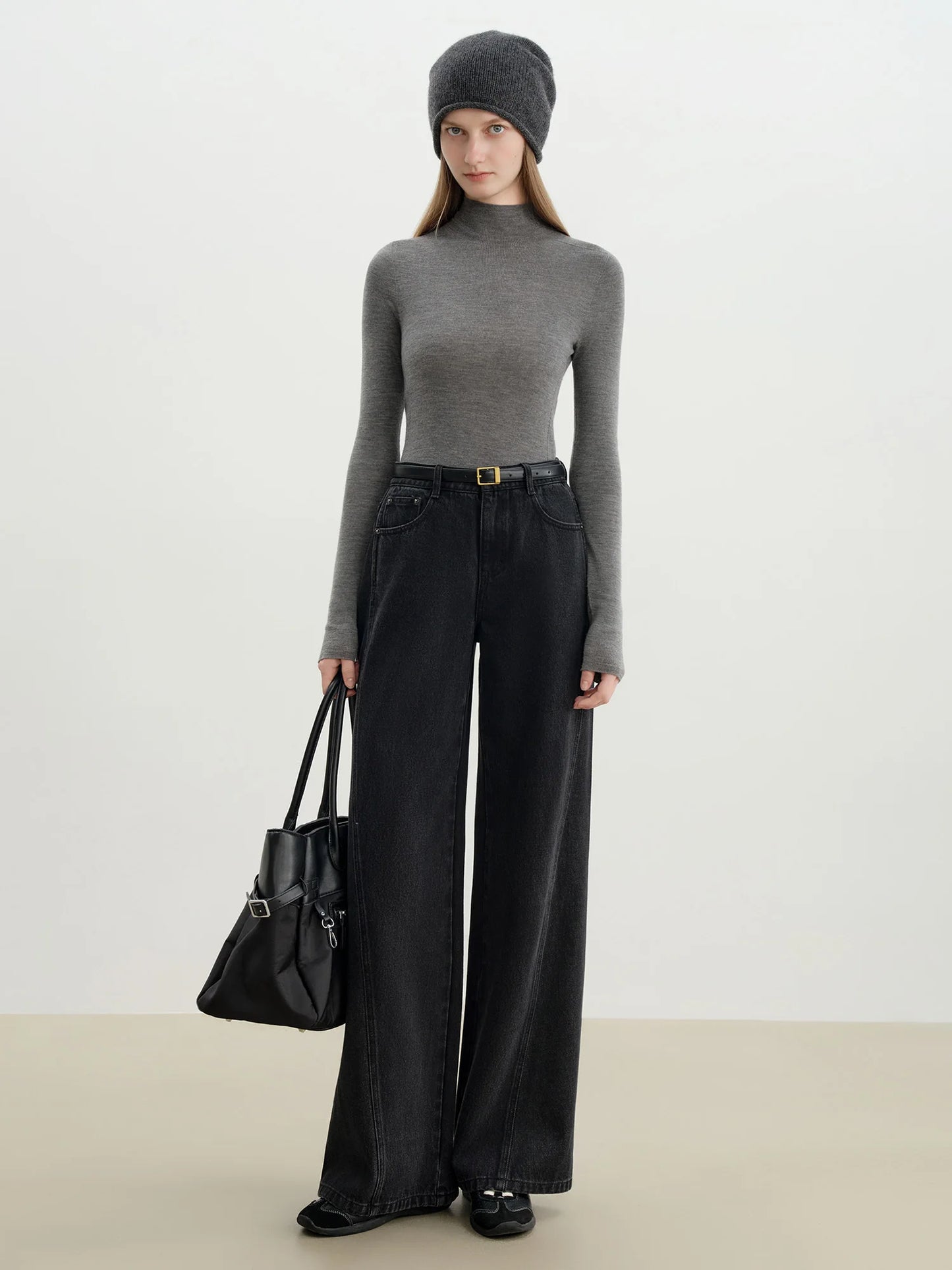 Dark Wash Curved Seam Jeans