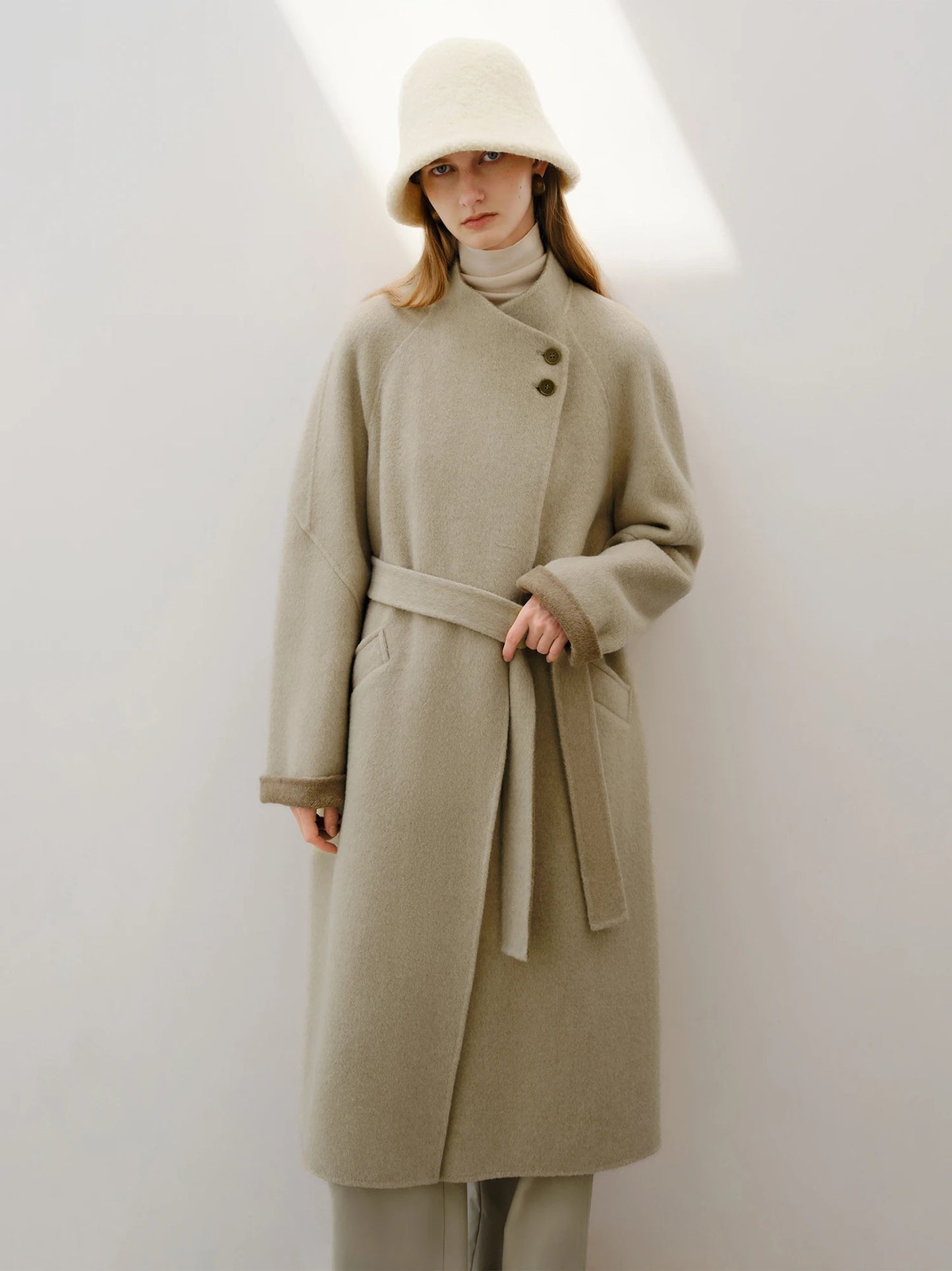 Contrast Collar Wool Coat