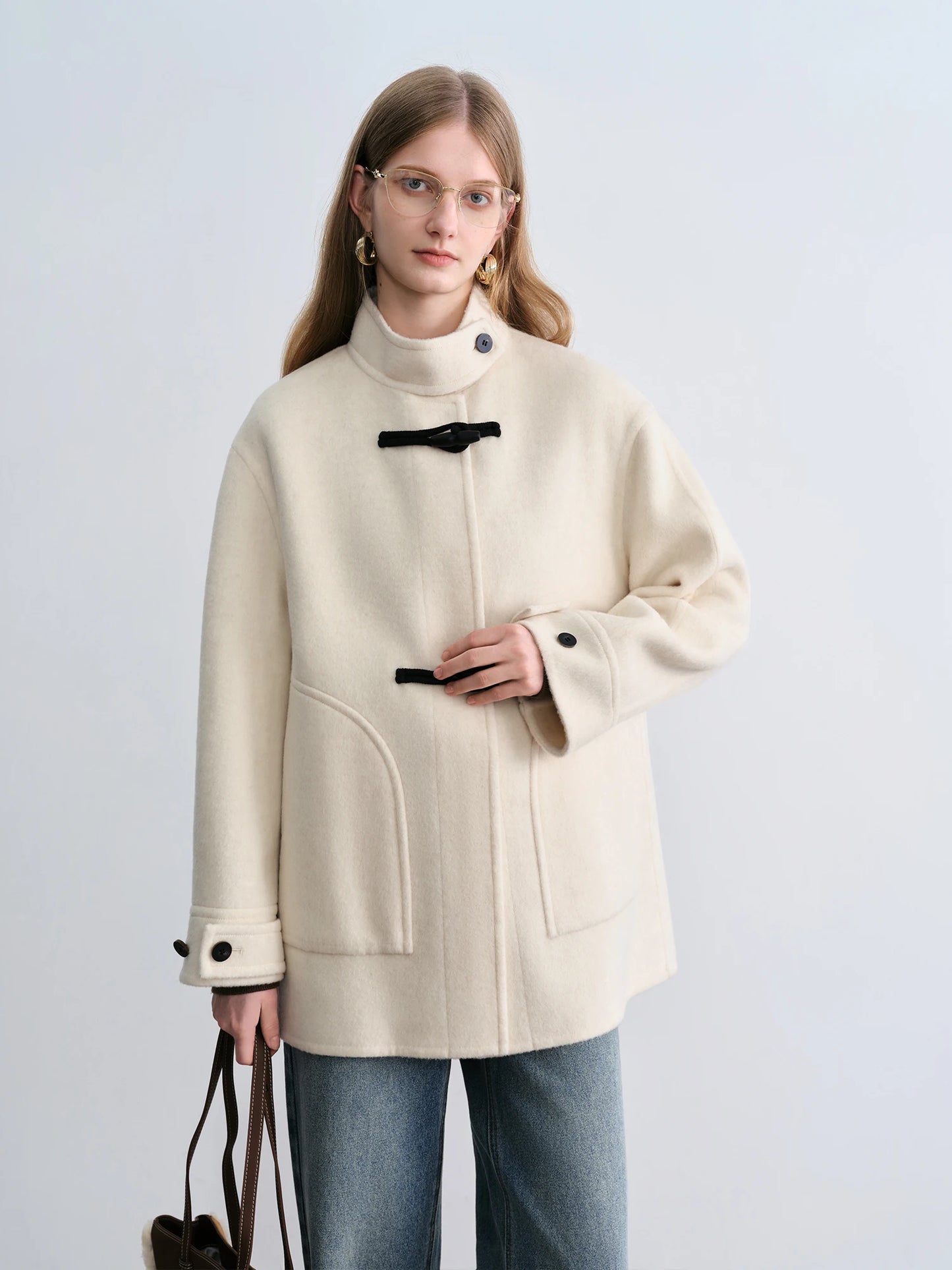 Camel Horn Button Stand Coat