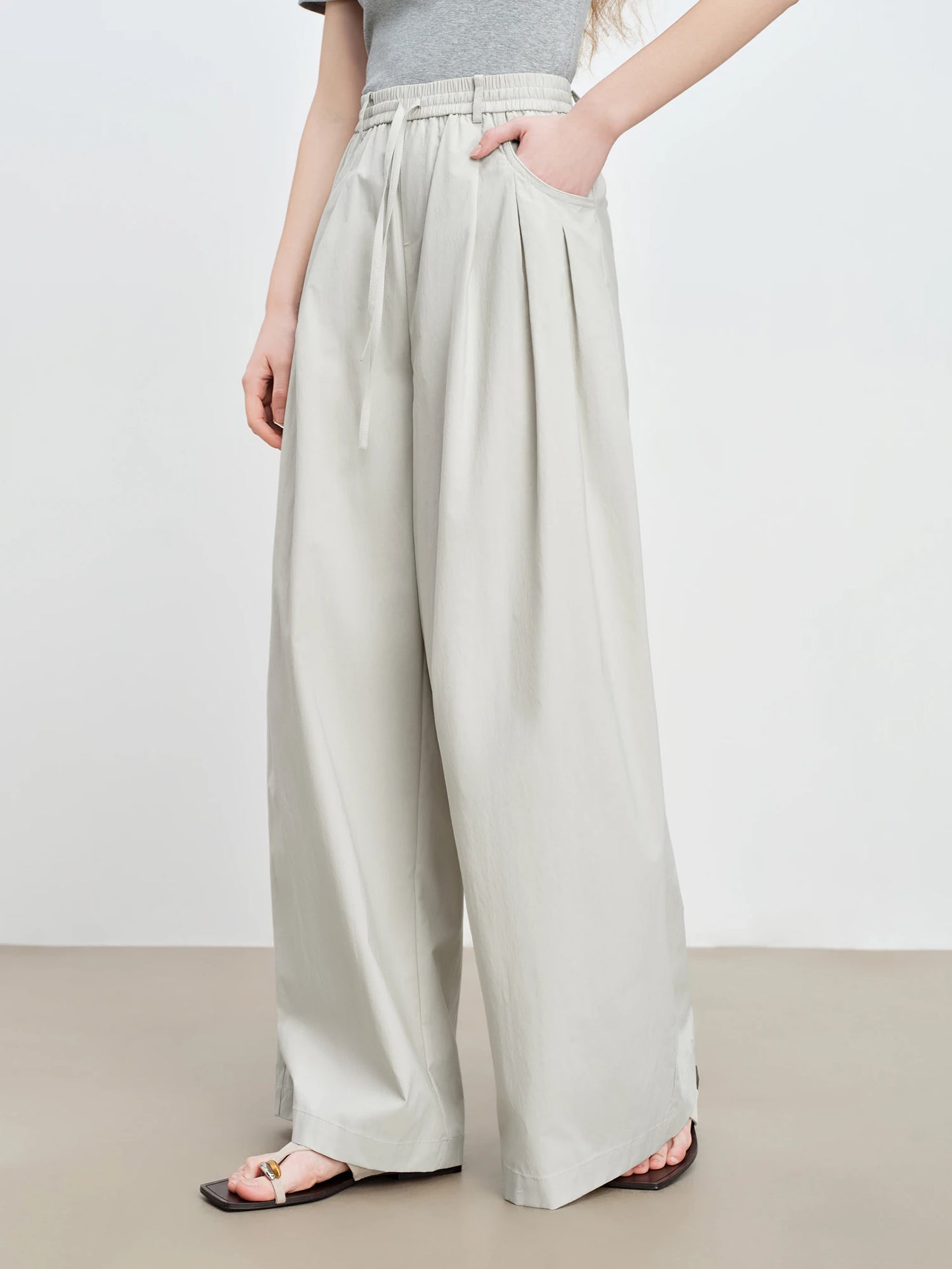 Khaki Pleated Drawstring Wide Pants