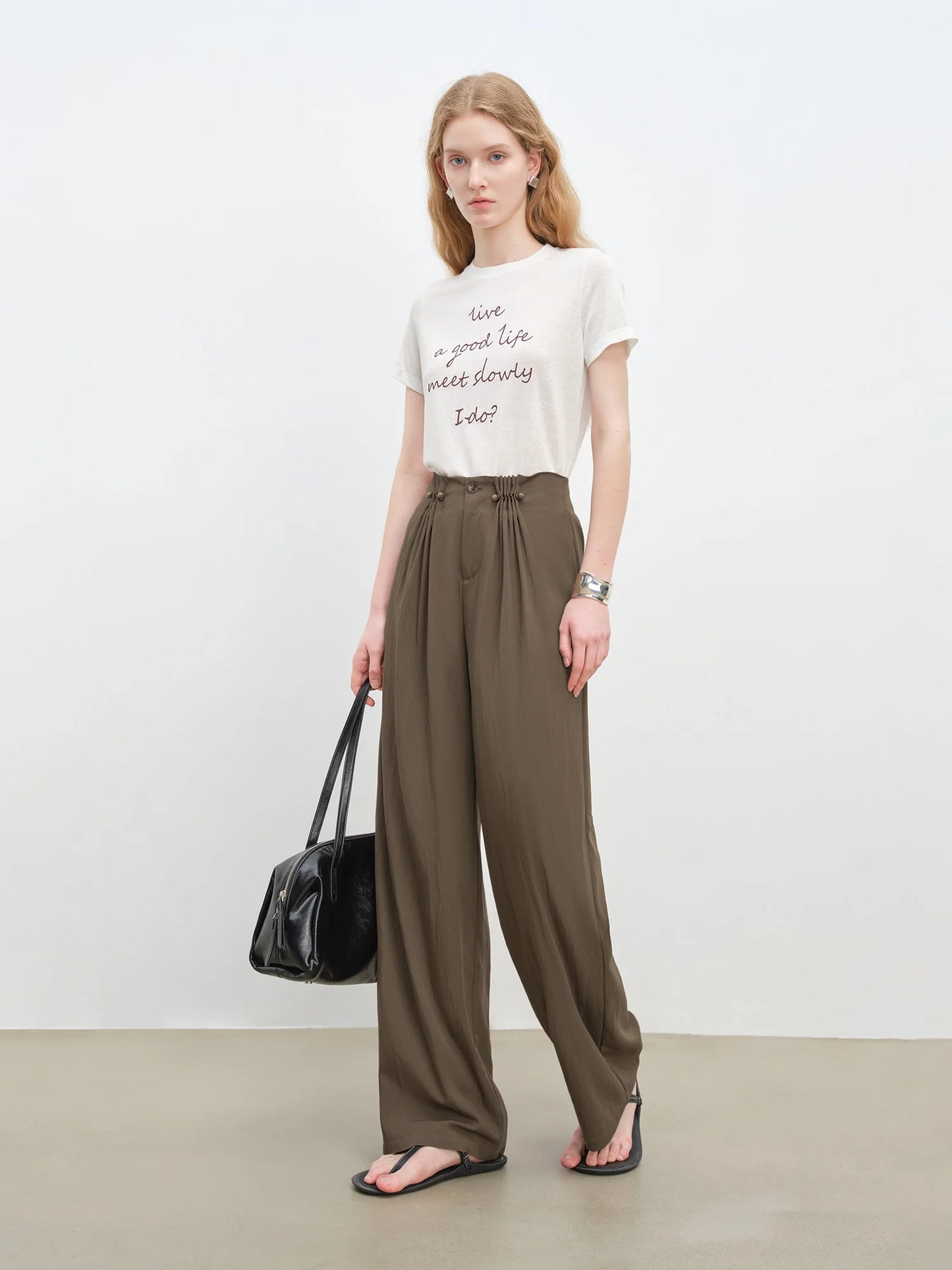 Natural Linen Pleated Wide Pants