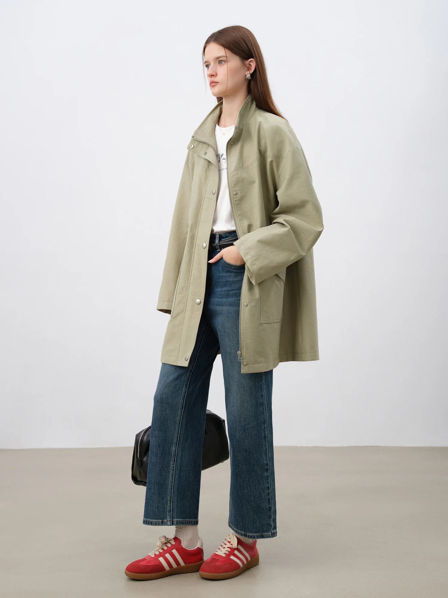 Blue Cropped Straight Jeans