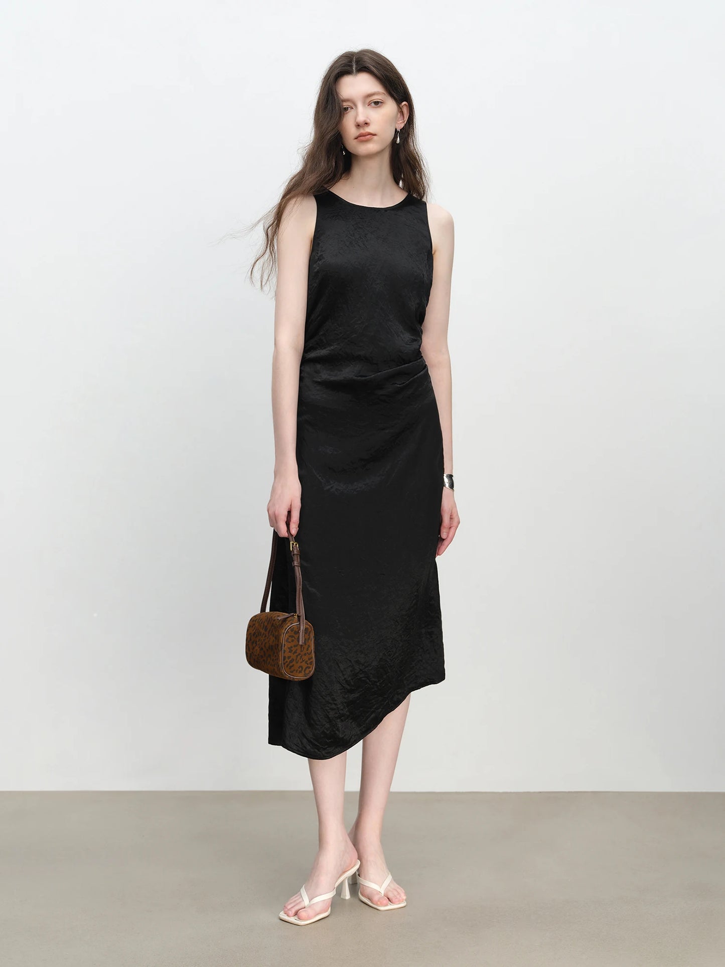 Black Cinched Sleeveless Midi Dress