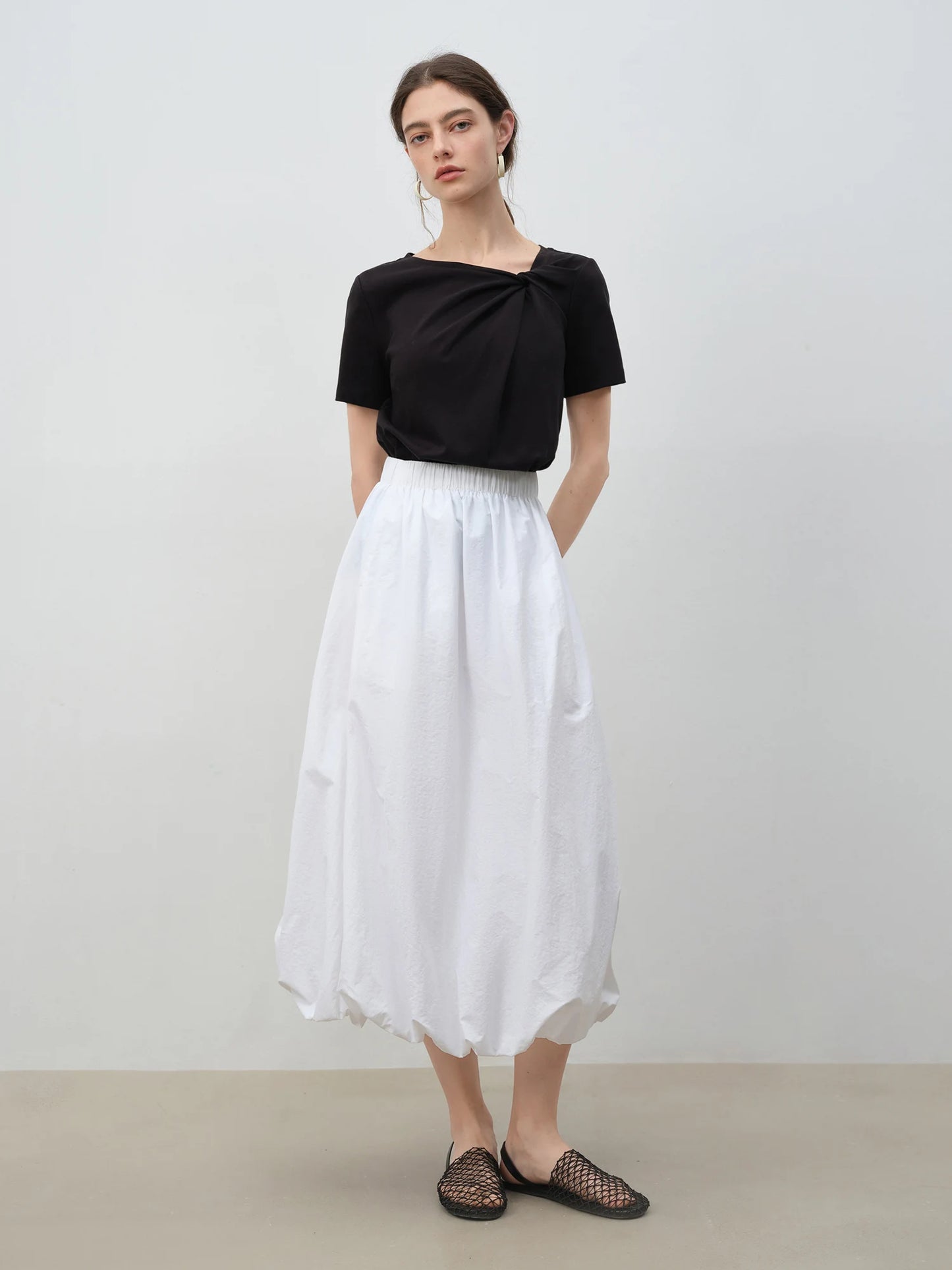 White Front Knot Short Sleeve Tee